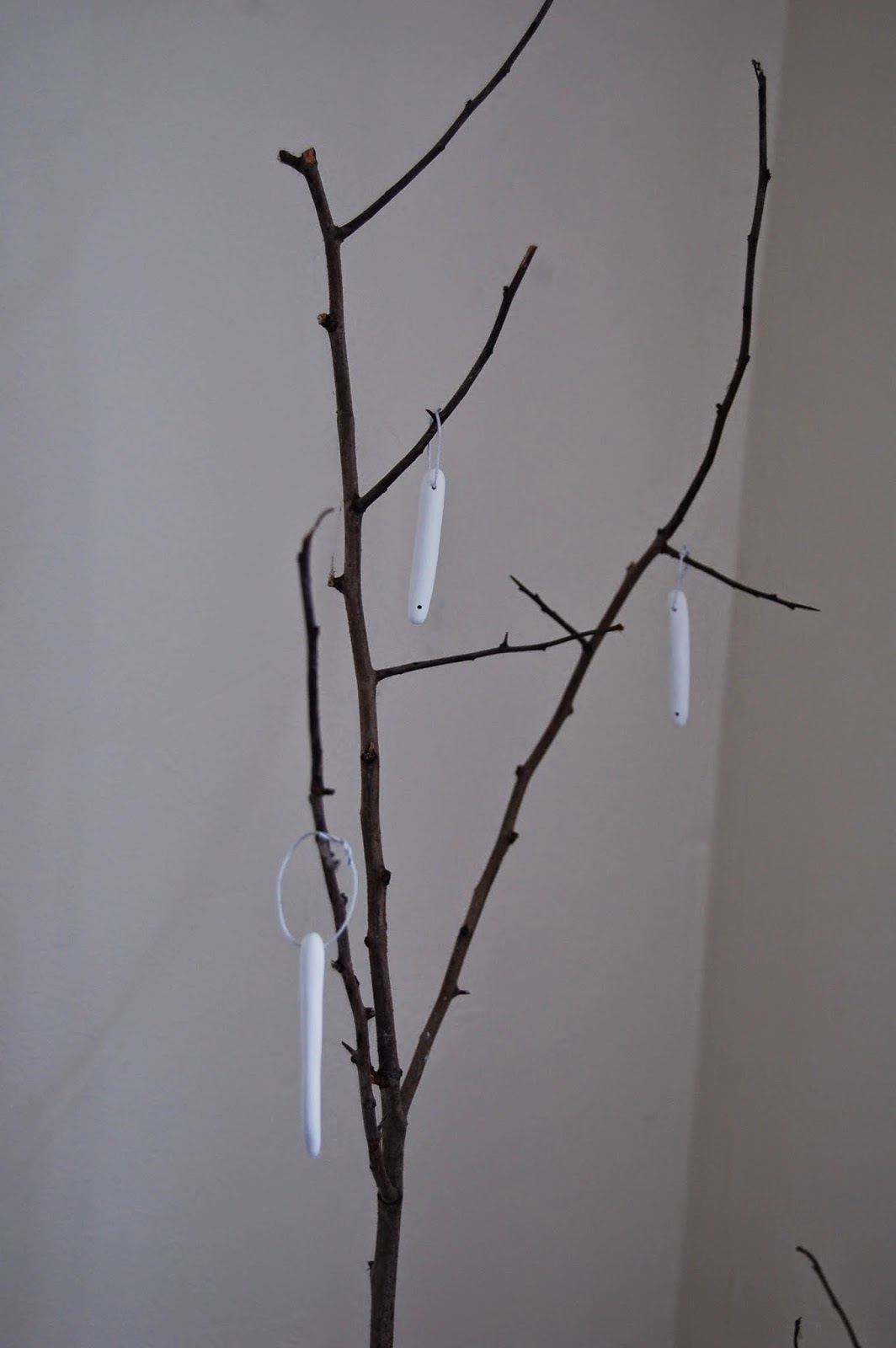 Anthropomorphica: Of Bone Trees and Old Cloth