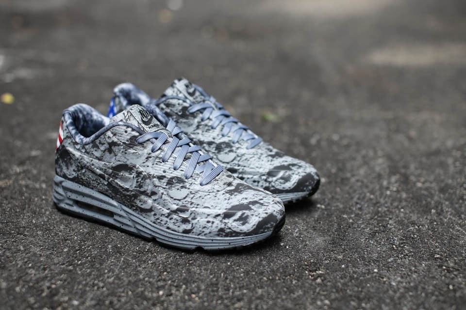 nike lunar 90 sp moon landing