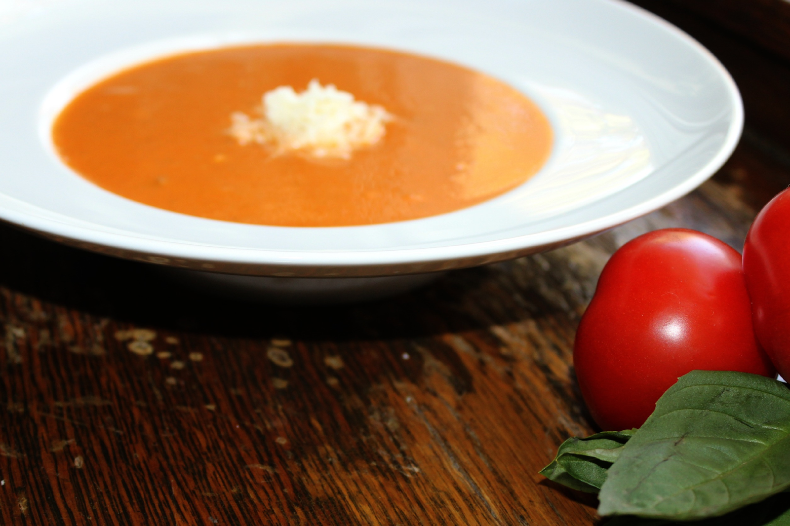 Creamy Tomato Soup // Crock Pot Style Pinch Me