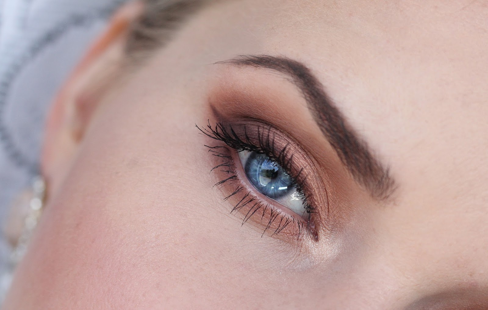 MOTD | Soft Summer Glam Look With TheBalm Products
