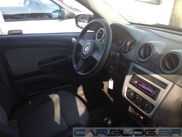 VW Gol 1.0 City 2014 - interior