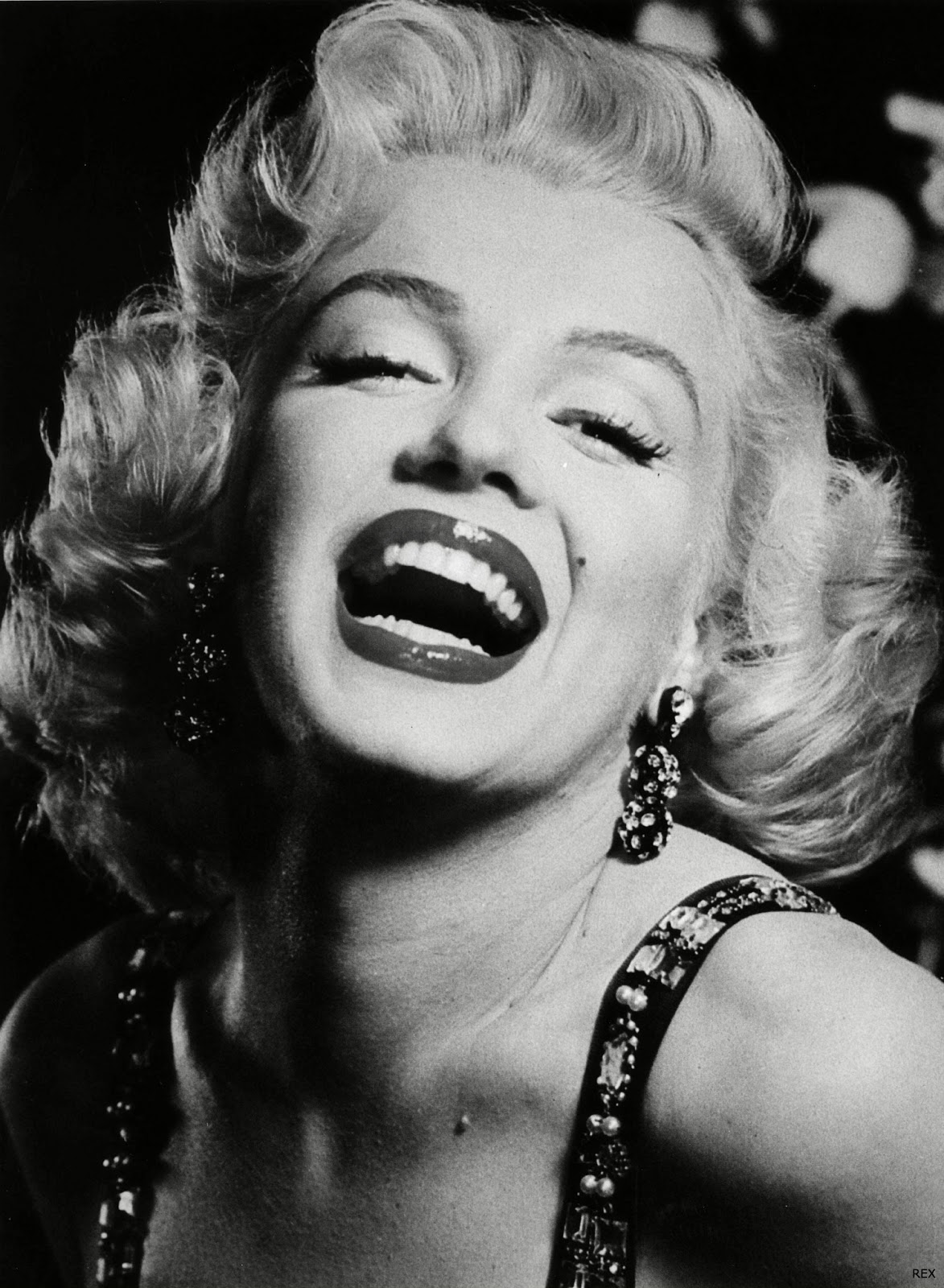 Early Life Marilyn Monroe - Bank2home.com