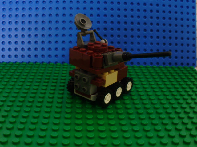 MOC LEGO pequeno Carro de Combate