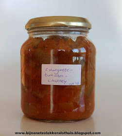 afbeelding-zelfgemaakte-tomaten-courgette-chutney