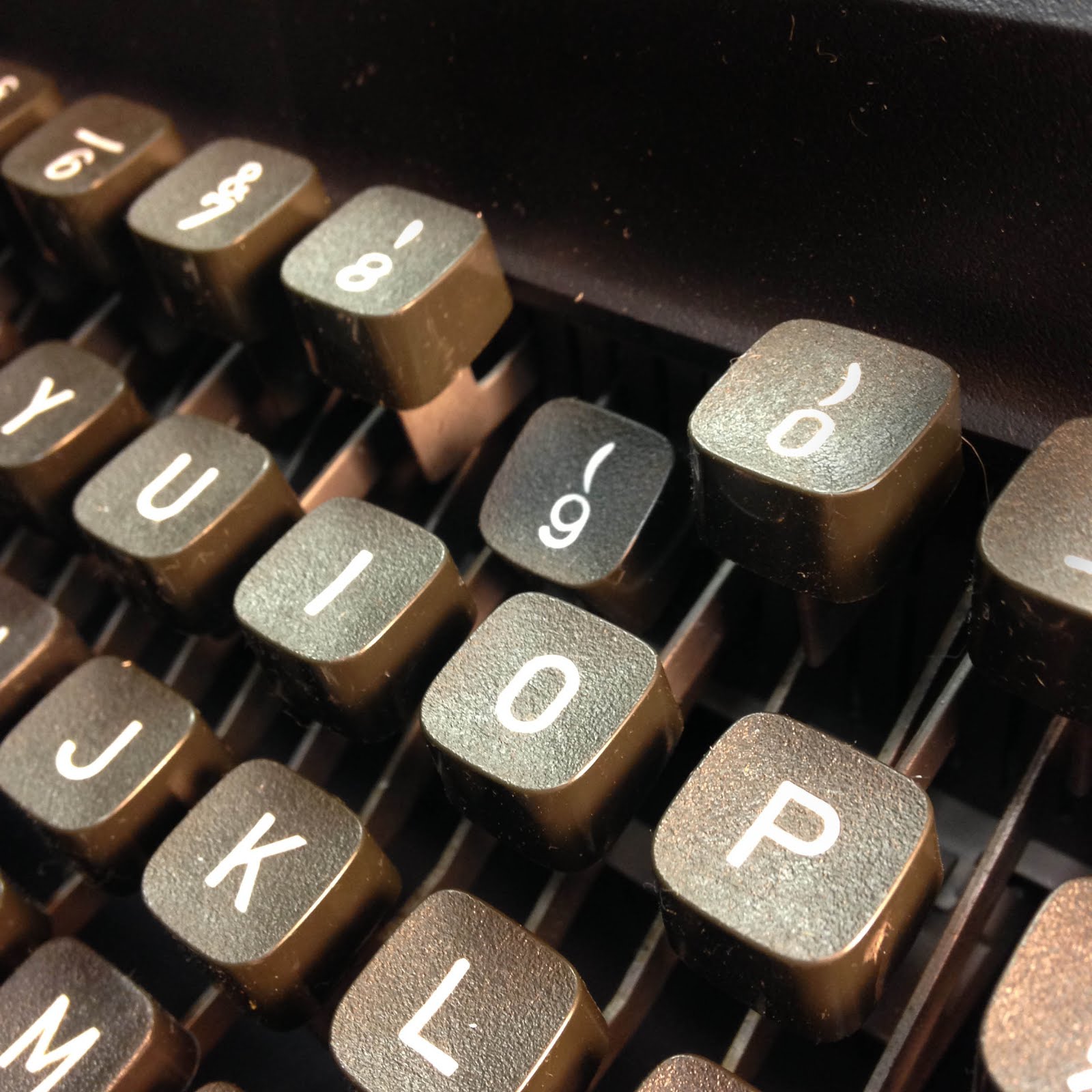 The Typewriter Revolution blog Typewriter review Royal Epoch