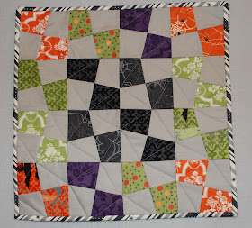 Barn Spider Wall Quilt PDF Pattern With Video Tutorial 40x40 Inches