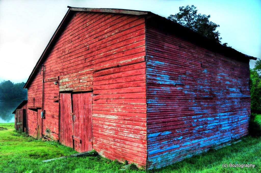Boztography+ Red barn on the Clinch River in Tennessee