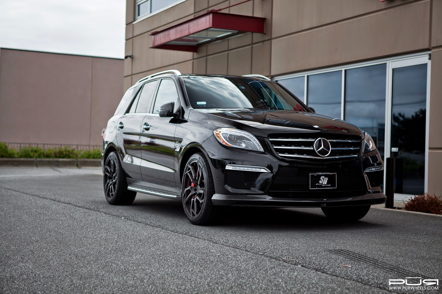 Mercedes Benz ml 63 AMG 2016