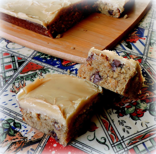 Chocolate Chip Banana Brownies