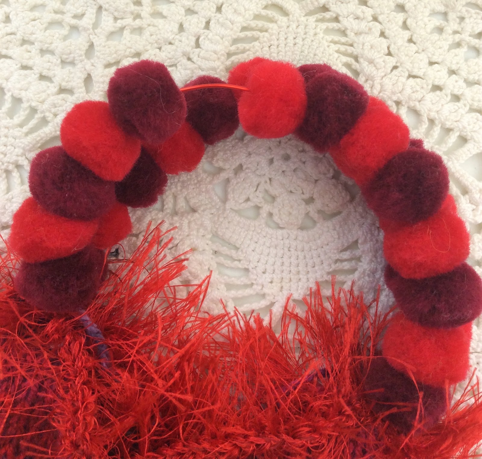 heart knit purse pompom handle eyelash yarn Valentine's day, stefanie Girard