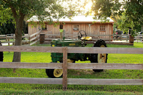 Eclectic Red Barn: Vintage John Deer Tractor