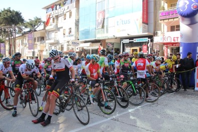 20180302_uluslararasi-akdeniz-bisiklet-turu-na-hatay-da-start-verildi.jpg