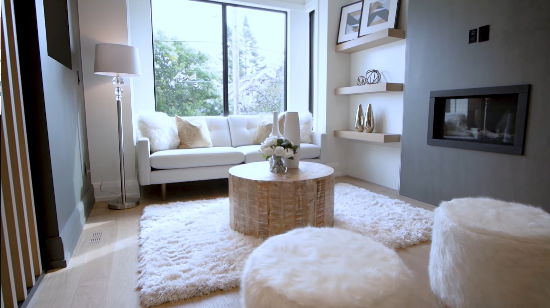 40 Interior Design Photos vs. 10 Second St, Toronto Luxury Home Tour