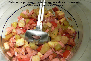 Vie quotidienne de FLaure: Salade de pommes de terre au cervelas et munster 