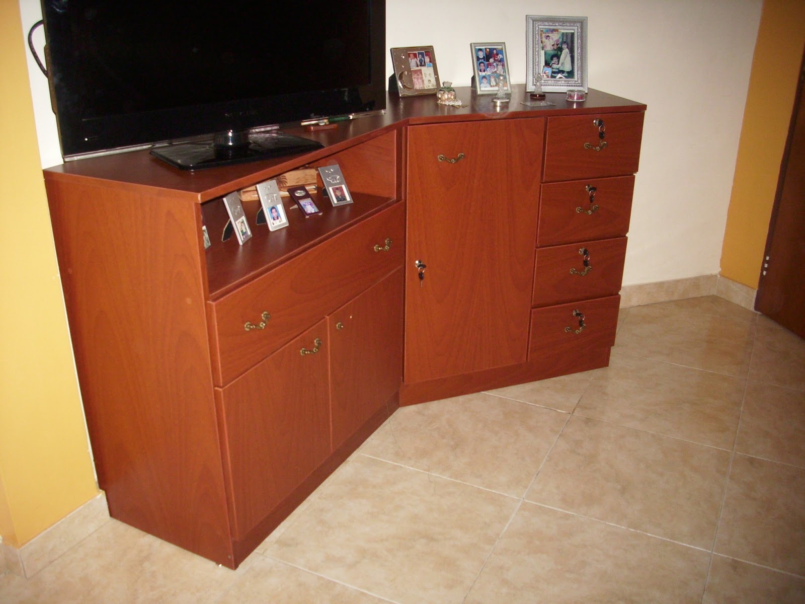 Mis trabajos en madera: Mueble para habitacion