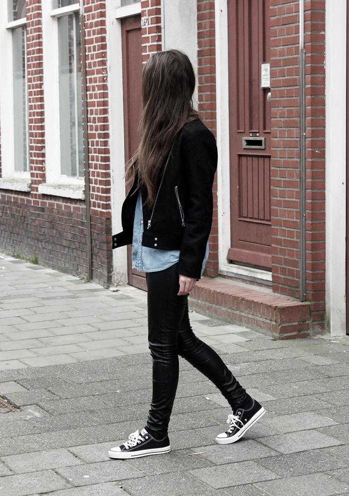 black leather converse outfit
