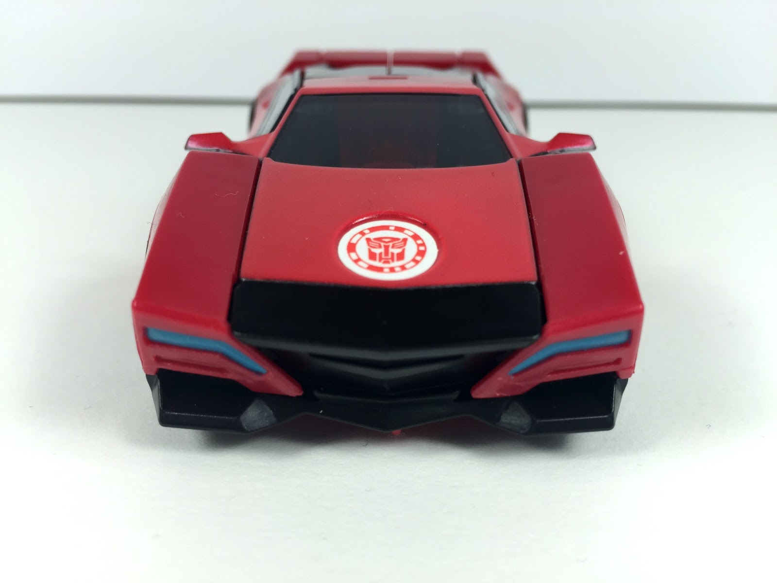 Toybox Soapbox: Transformers RID 2015 Sideswipe Review