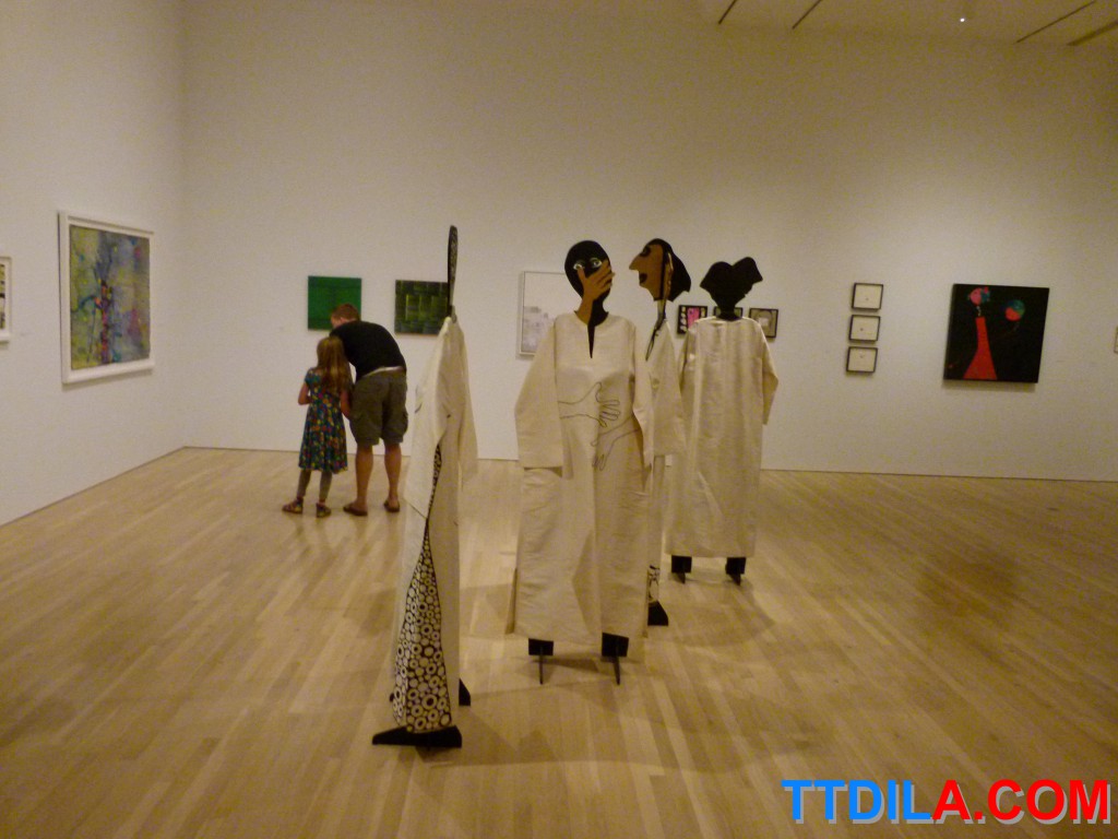 Expo Chicago Reports Strong Sales And High Attendance During Its