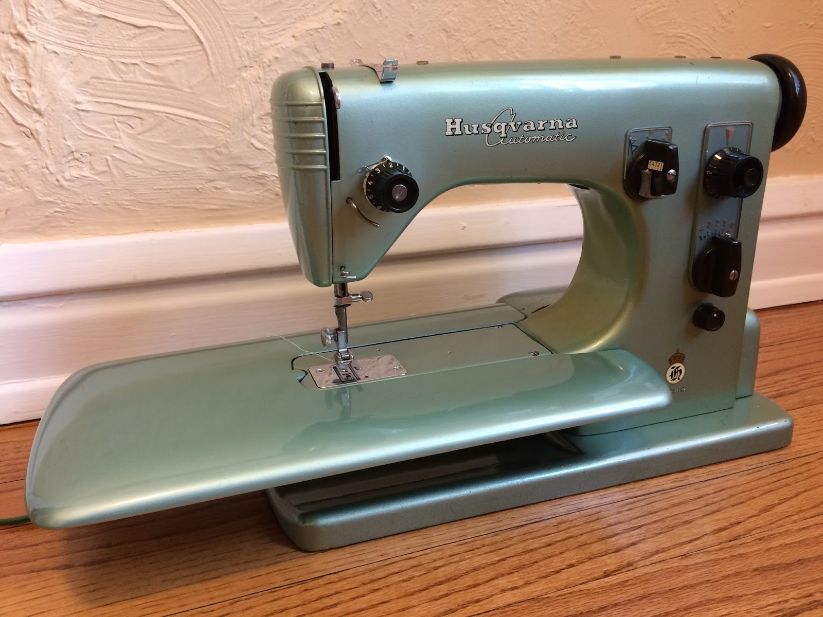 Sewing Machines and Sew Forth Ray White's Sewing Machine Repair Class