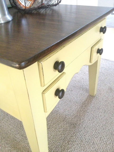 MyLove2Create,end table makeover