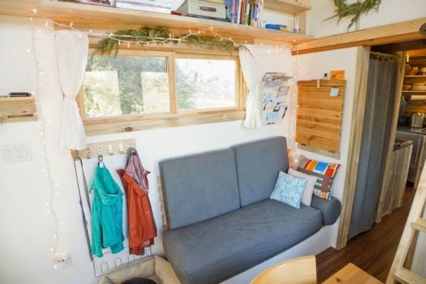 New design idea for House and practical apartment on wheels