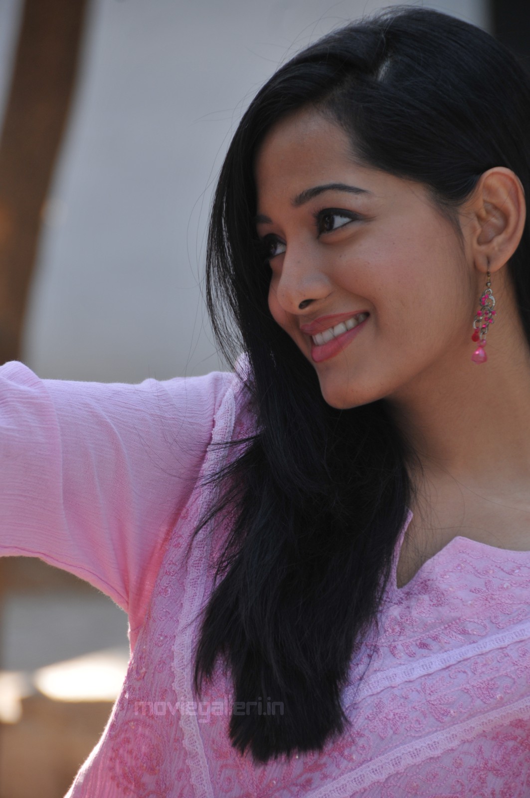 Sab Hot Actress Preetika Rao Latest Beautiful And Cute Photo Shoot Stills For Telugu Movie