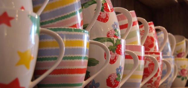 Rachel's Homespun Hideaway: Cups of Tea