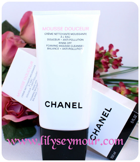 Chanel Mousse Douceur Foaming Mousse Cleanser Chanel Mousse Douceur Foaming Mousse Cleanser