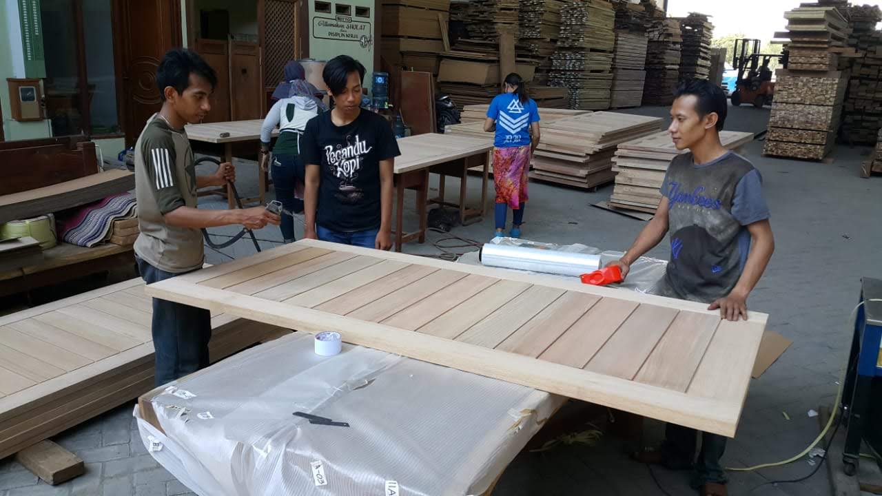 DOOR MAKERS PT Puspa Mandiri