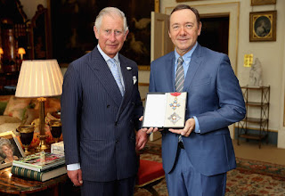 #kevinspacey, #christopherwalken, #rickygervais, #zulieperfect, #zulie #humor, #ufo
