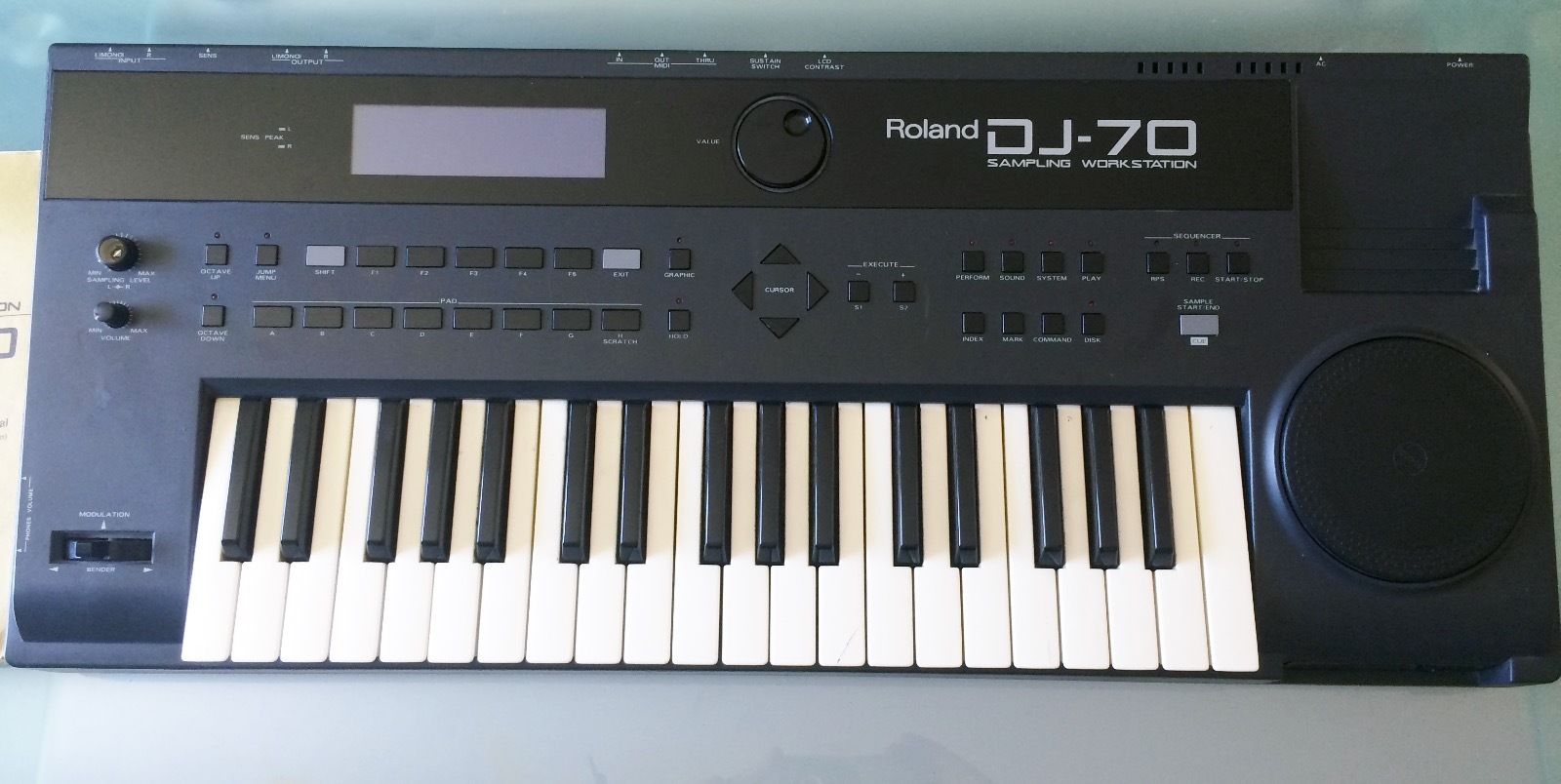 MATRIXSYNTH Roland DJ70 Keyboard Sampler SN ZE01032