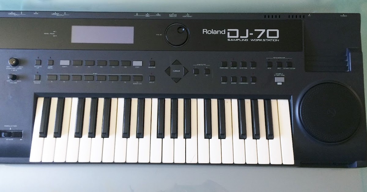MATRIXSYNTH: Roland DJ-70 Keyboard Sampler SN ZE01032