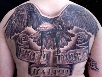 Ideia de tattoo com asas