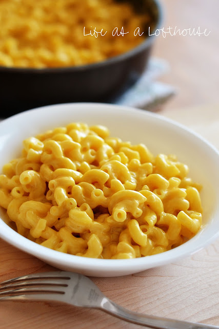Delicious and creamy homemade Macaroni and Cheese made in one skillet. Life-in-the-Lofthouse.com