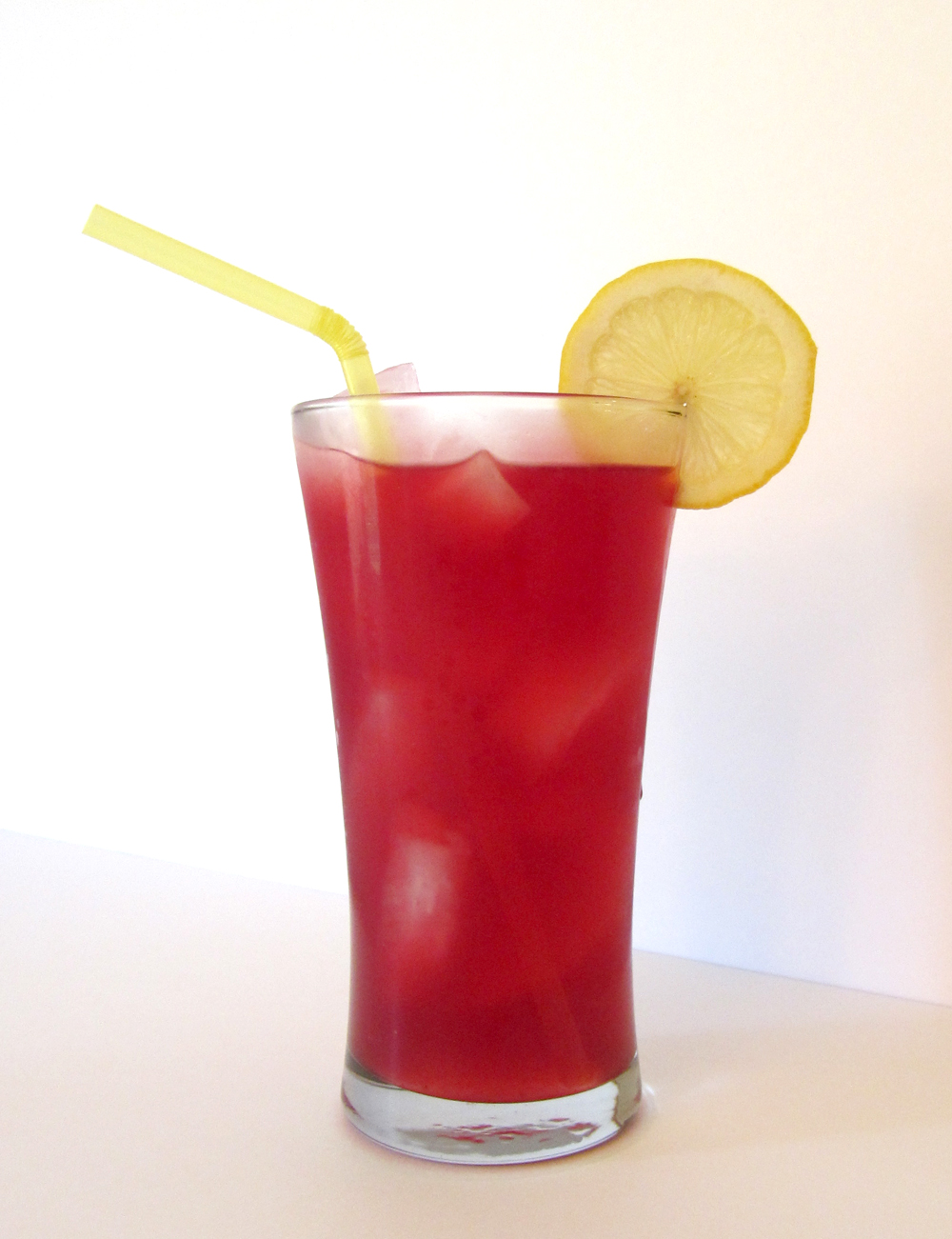 Chips That Pass in the Night Berry Lemonade