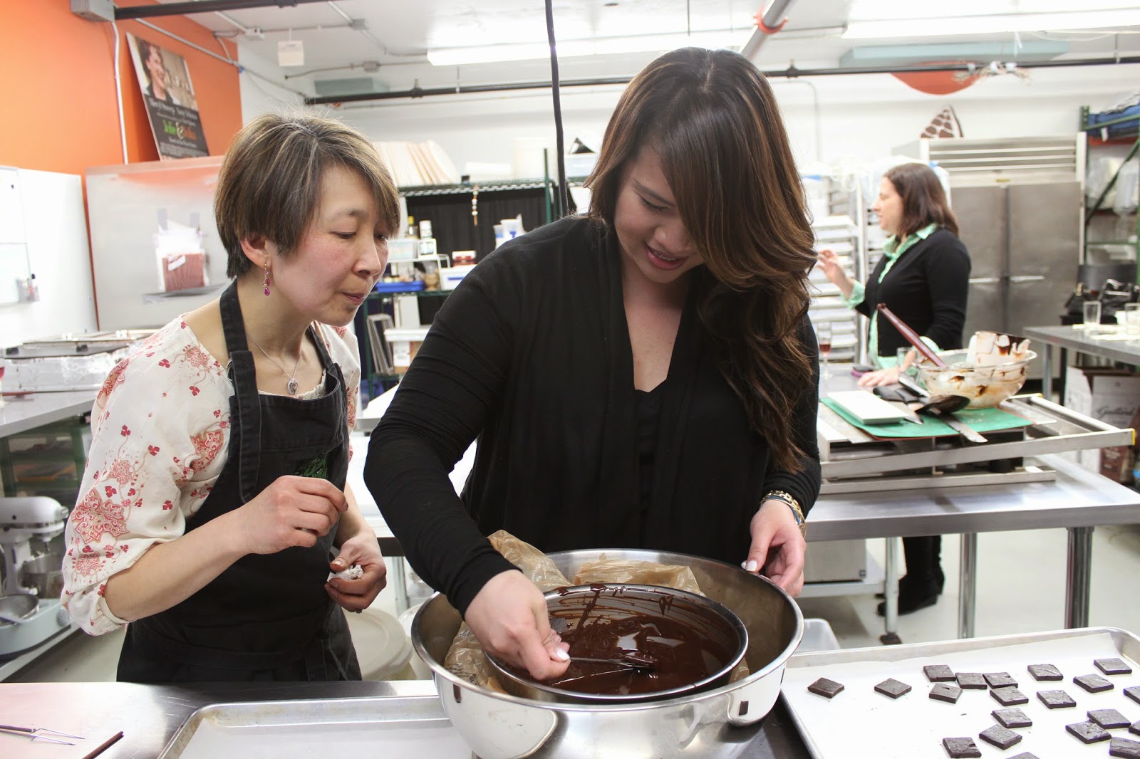 Making chocolates at EHChocolatier Beyond the Bar class