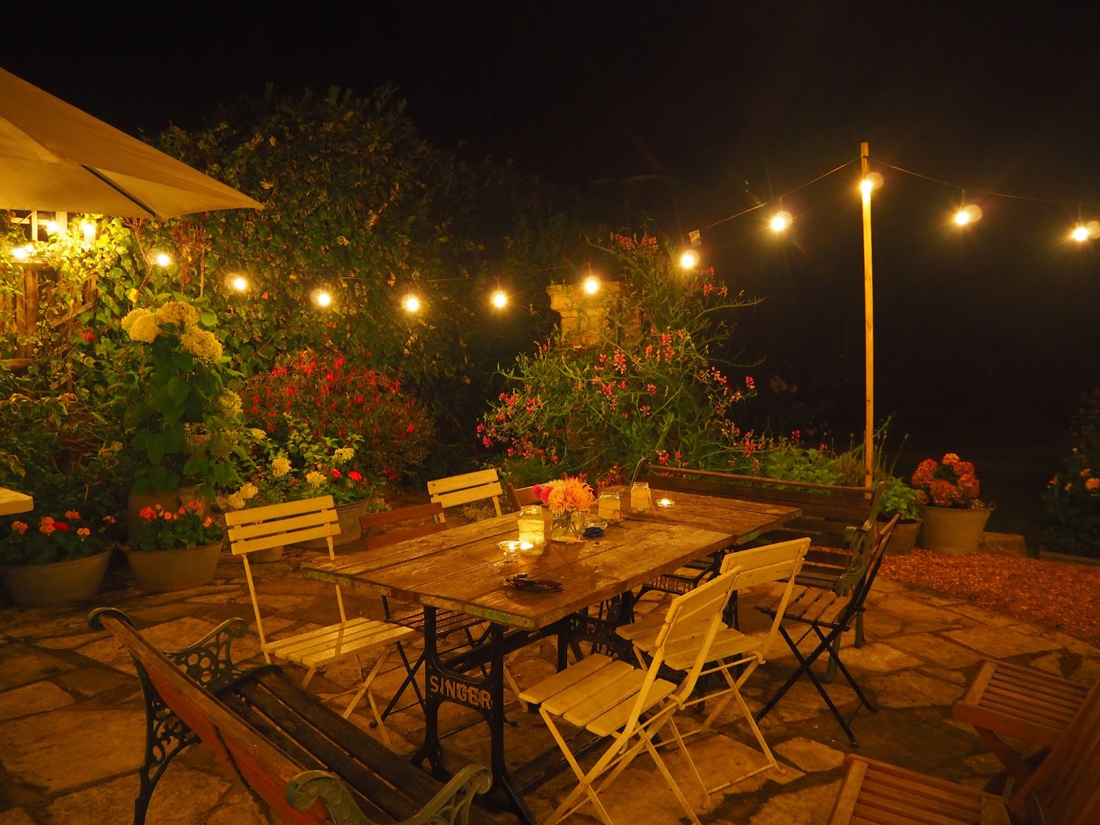 Throwing a summer garden party for Ben's Birthday Roses and Rolltops