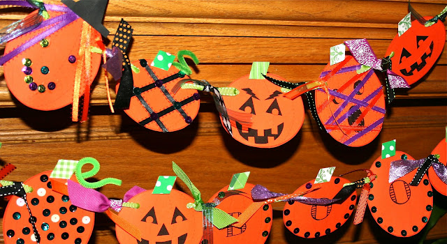Smart-Bottom Enterprises: Halloween Pumpkin Banner Craft Kit