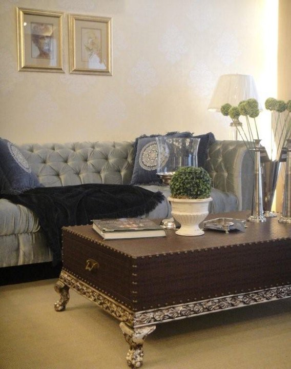 Fashion hub BUSINESSES IN PAKISTAN RENAISSANCE FURNITURE