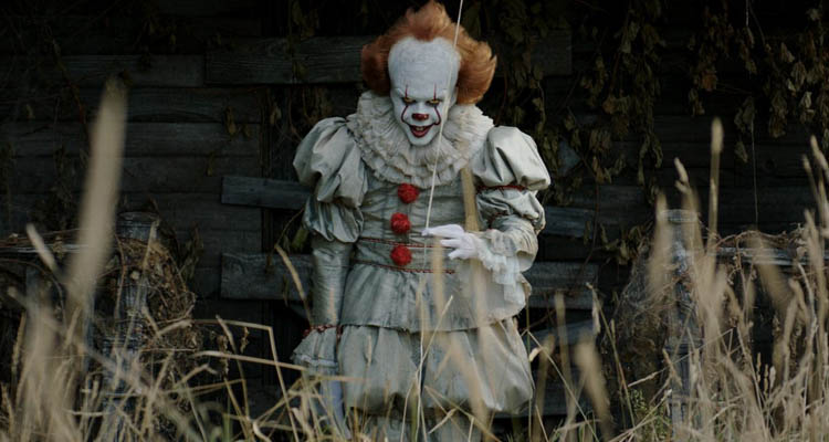 Bill Skarsgaard como Pennywise en IT 2017