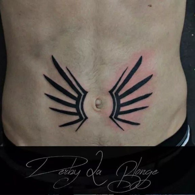60 Tatuajes super sexys en el abdomen - Belagoria | la web de los tatuajes