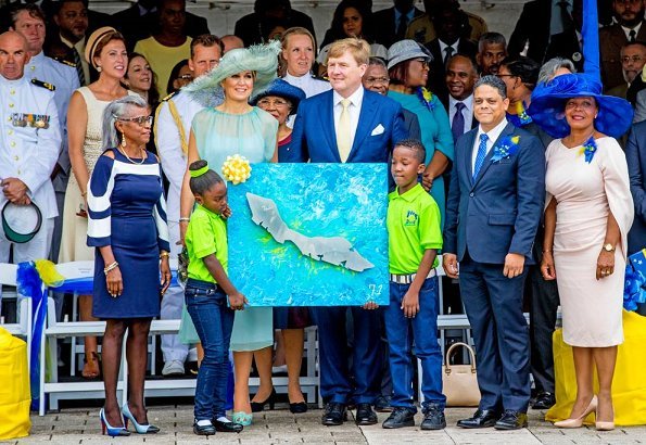 Queen Maxima wore Natan dress and Sergio Rossi sandals for Curacao Anthem and Flag Day 2018 events