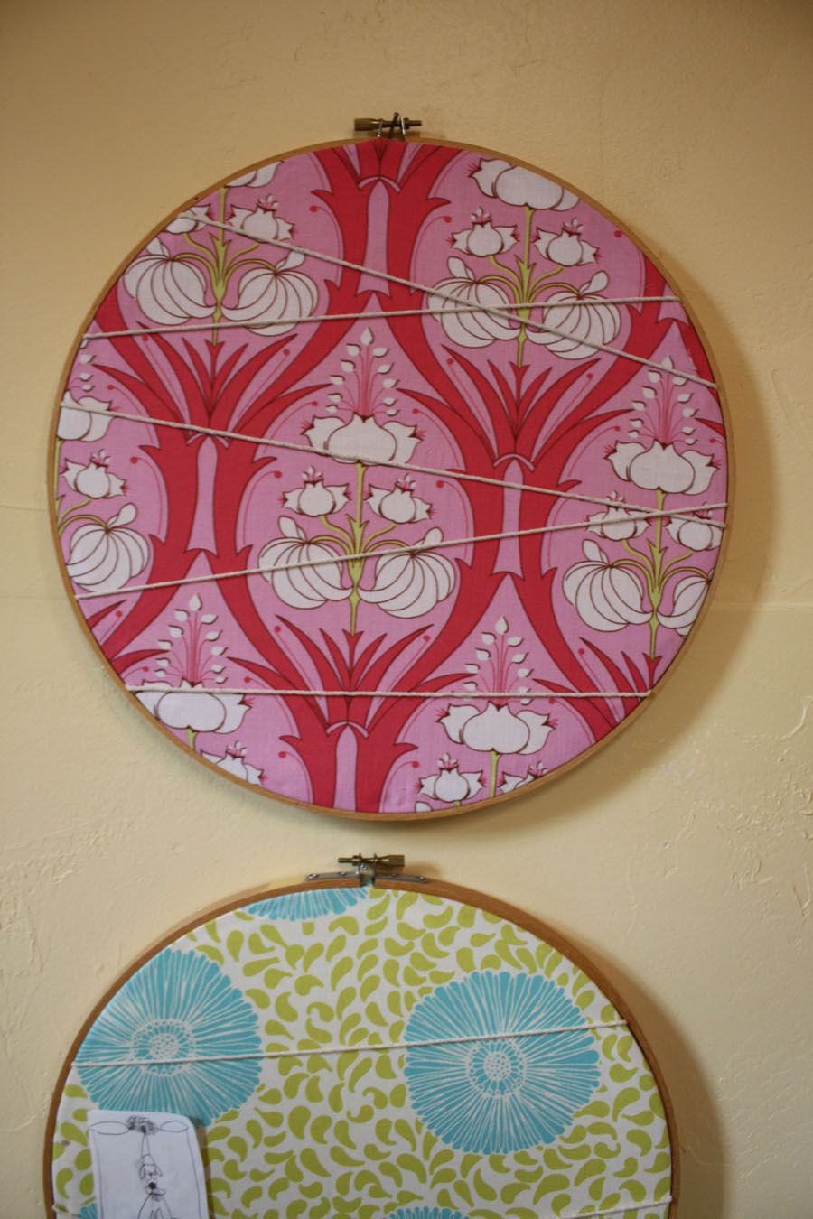 Jenni Horne Embroidery Hoop Memo Boards..(a tutorial)