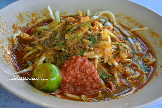 Laksa Johor Nasi Lemak at Warong Hijau Warong Pokok Chery in Johor Bahru