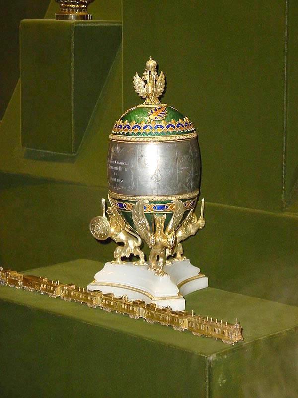 яйцо лебедь фаберже 1906. карл фаберже яйца. яйцо фаберже феликса. шкатулка яйцо «сетка» фаберже. карл фаберже пасхальные яйца.