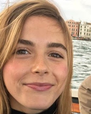 Kiernan Shipka Kiernan Shipka