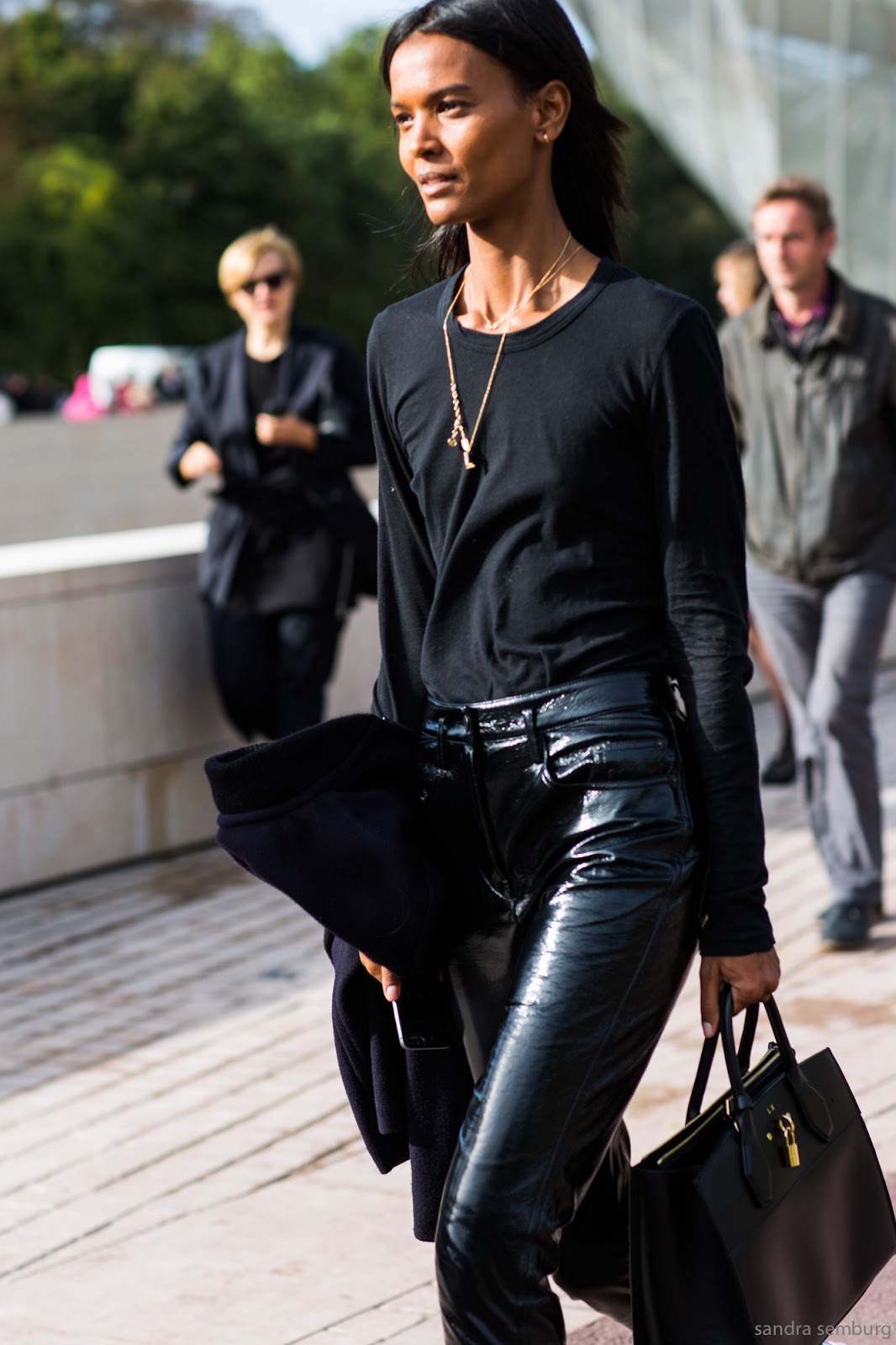 Street Style | Around the Streets of the Fashion Week | Cool Chic Style ...