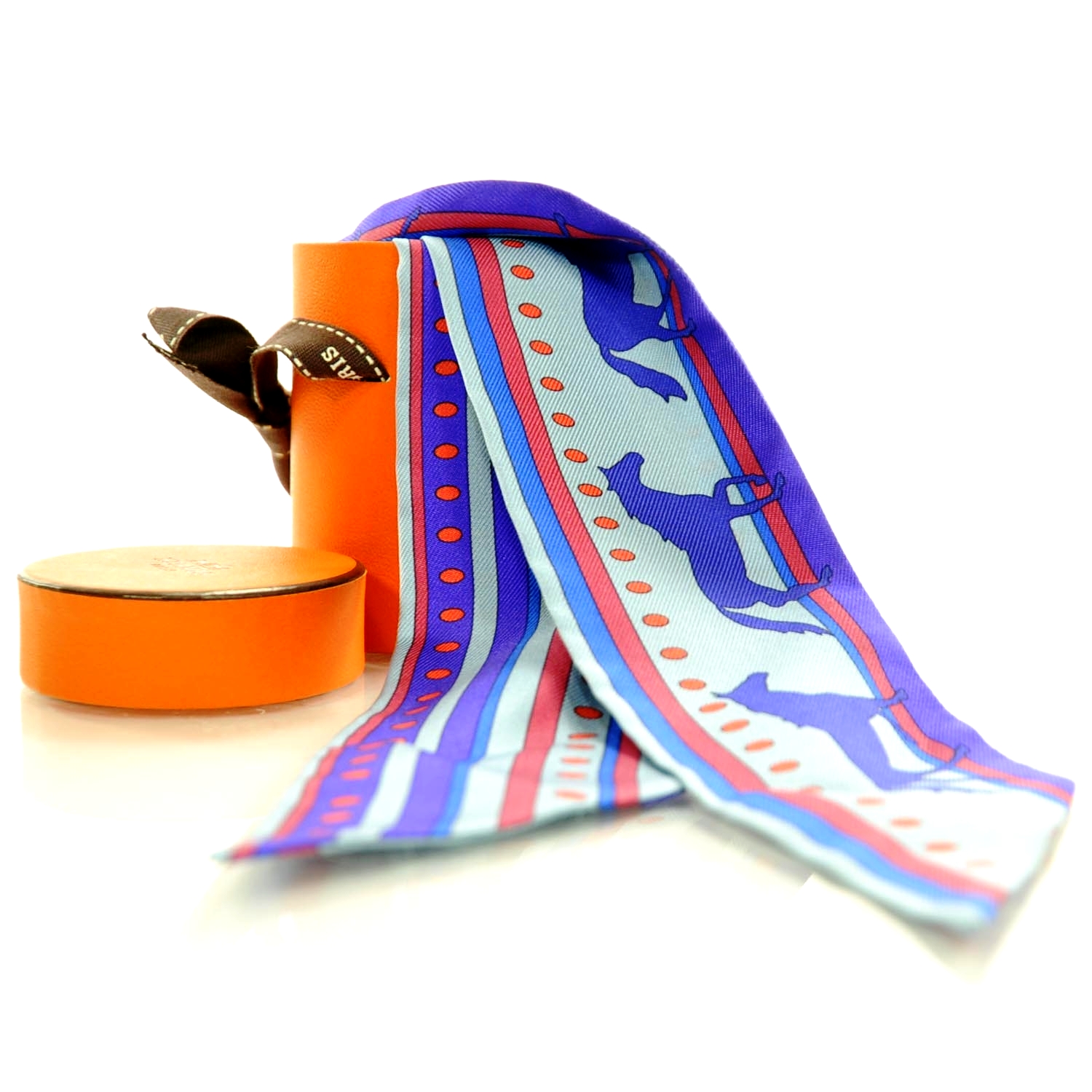 Hermès Twilly Scarf Fashion Trends