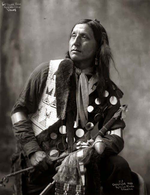 Left Hand Bear Oglala / Sioux (Lakota)