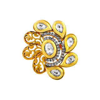 Make a royal statement with a festive range of jewellery by Izaara Make a royal statement with a festive range of jewellery by Izaara